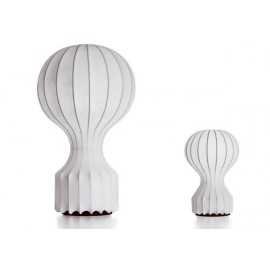 Gatto table lamp
