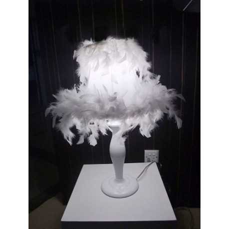Modern feather table lamp